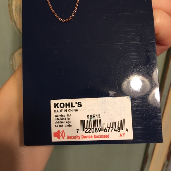 🦄🦄Swarovski Crystals necklace nwt gorgeous - Picture 4 of 6